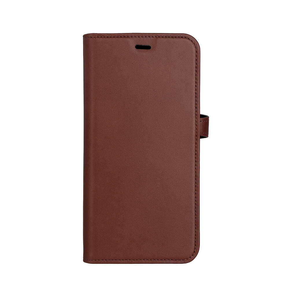 buffalo-buffalo-2in1-leather-3-card-magseries iPhone 15 Plus Brown