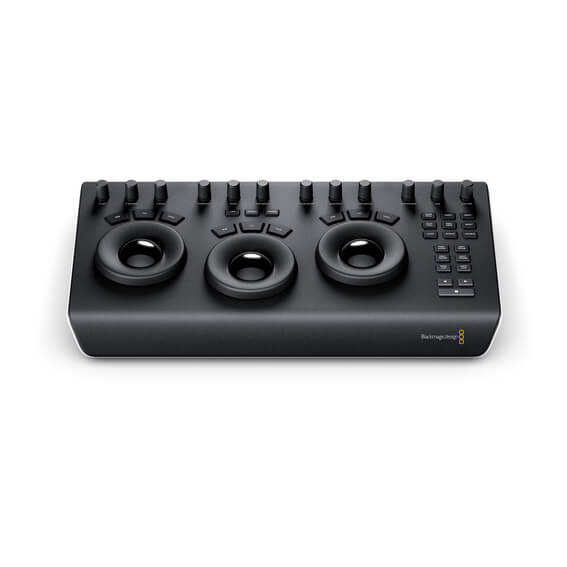 BLACKMAGIC DaVinci Resolve
