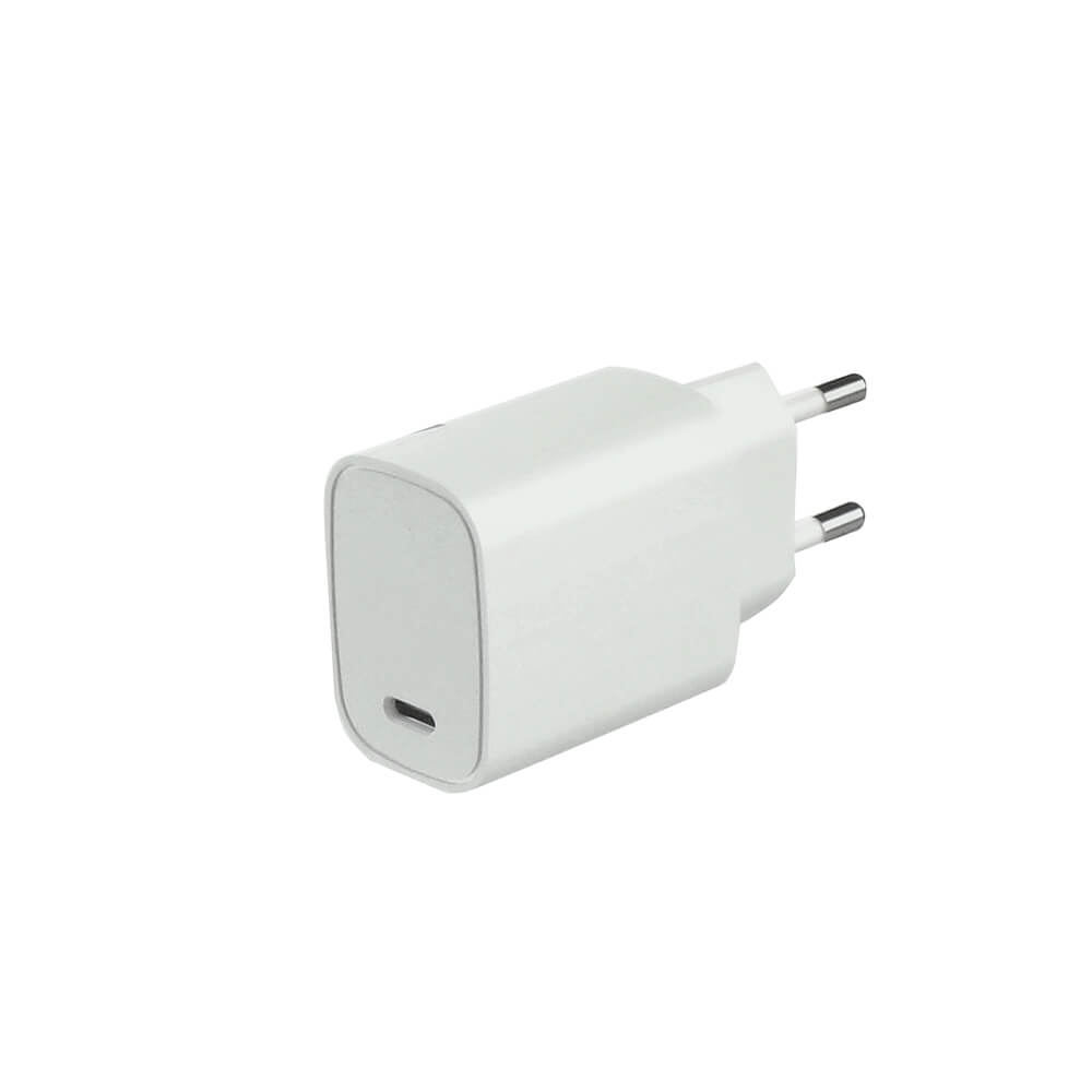 gear-gear-charger-220v-1xusb-c PD 20W White