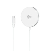GEAR Wireless Qi2 Charger
