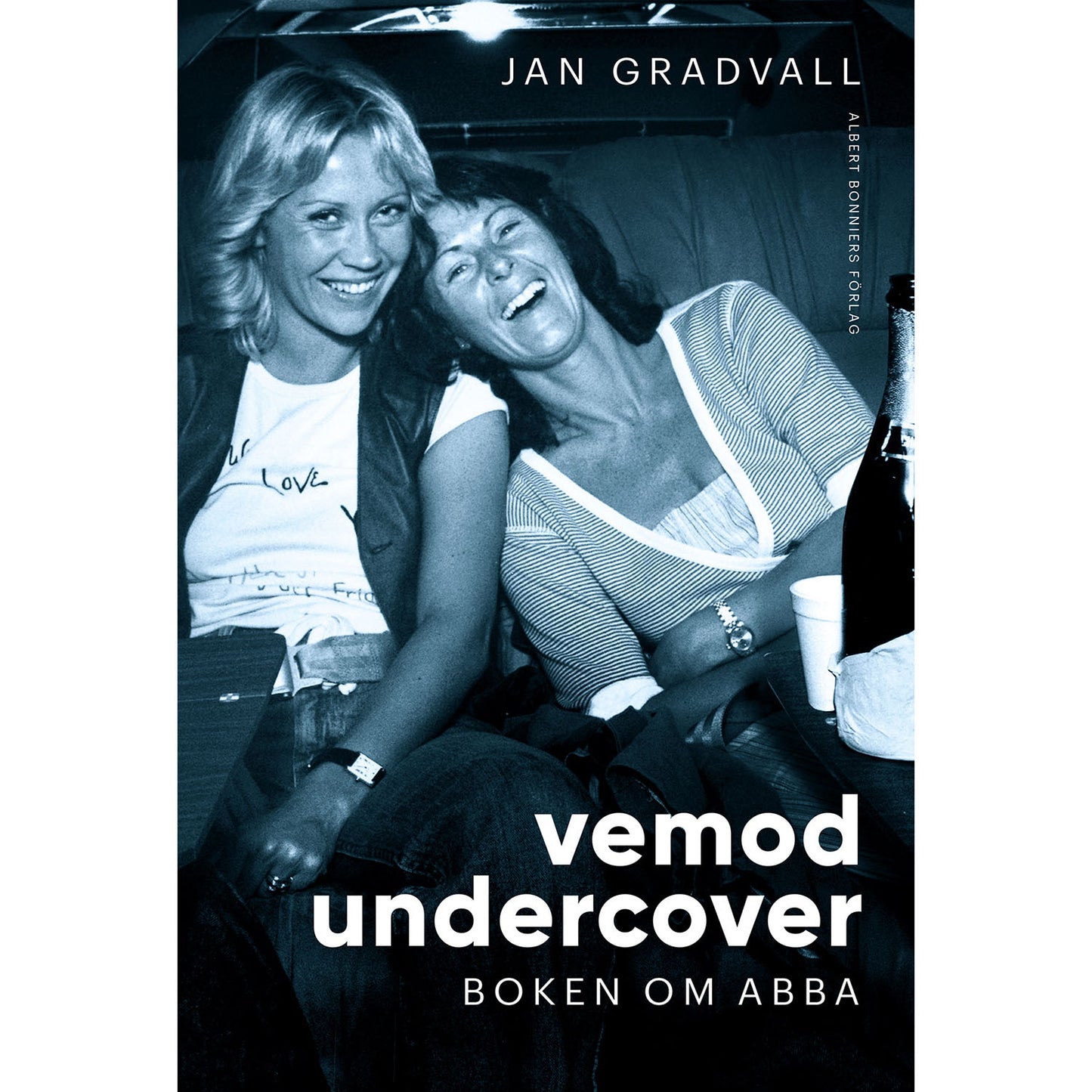 BONNIER Vemod undercover : boken om